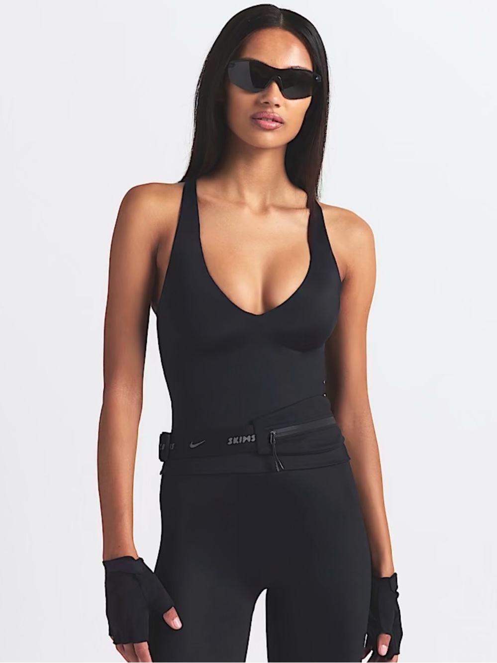 Nike skims v neck built in bra tank top size small obsidian